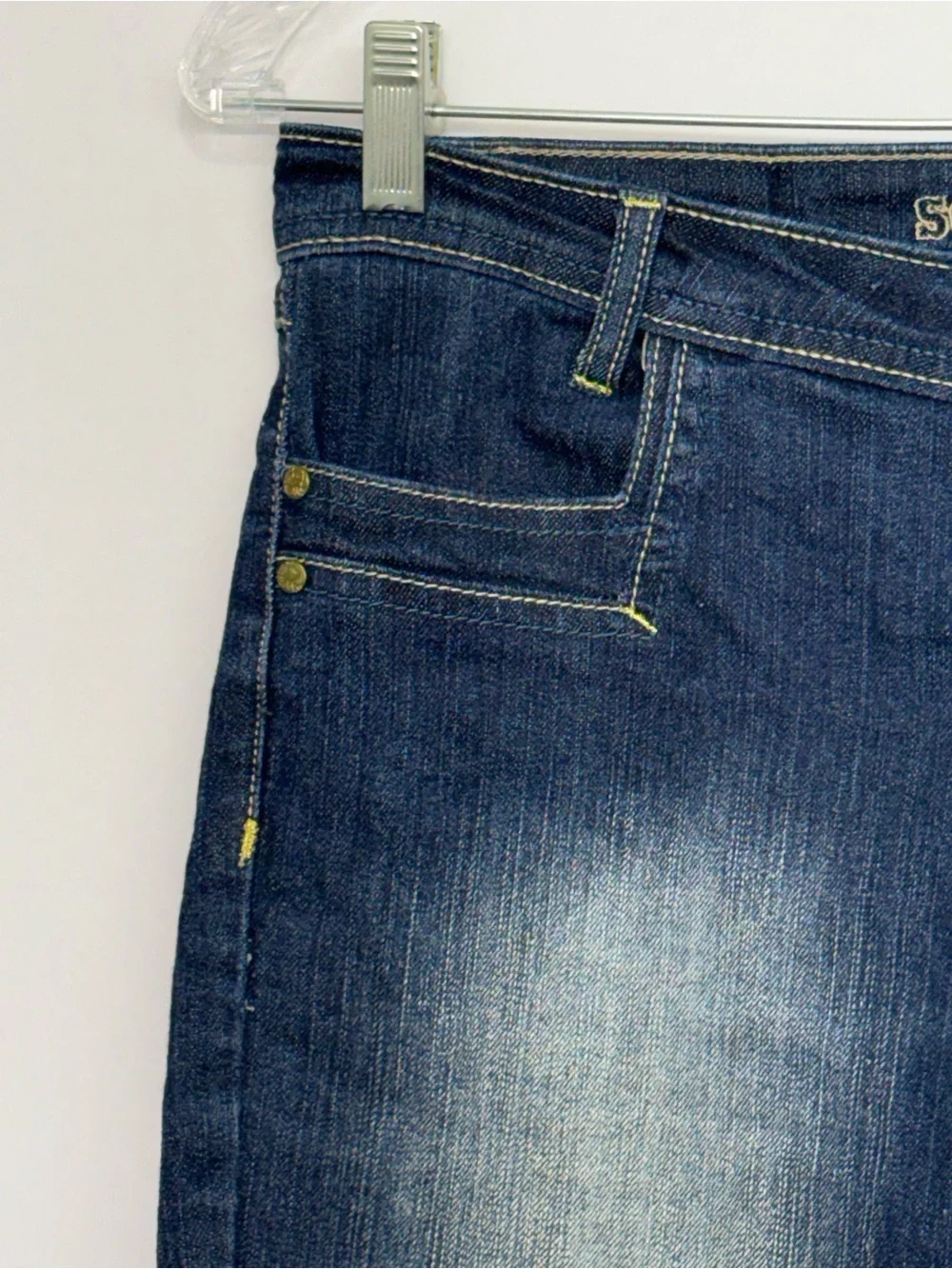 VTG Southpole Women Size 9 Long Bermuda Jorts LARGE EMBROIDERED LOGO Y2K Hip Hop